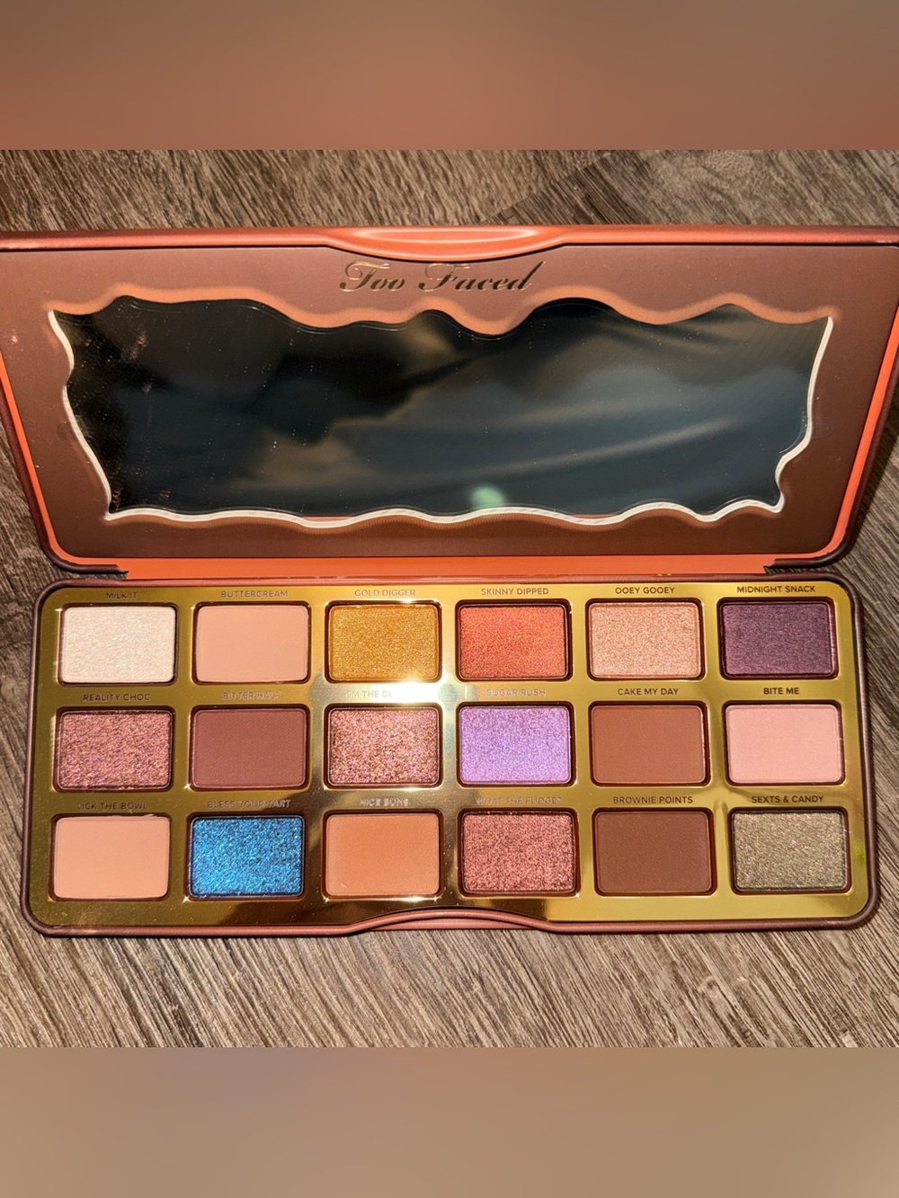 Too Faced NIB “Better Than Chocolate” Eyeshadow Palette - Picture 3 of 4